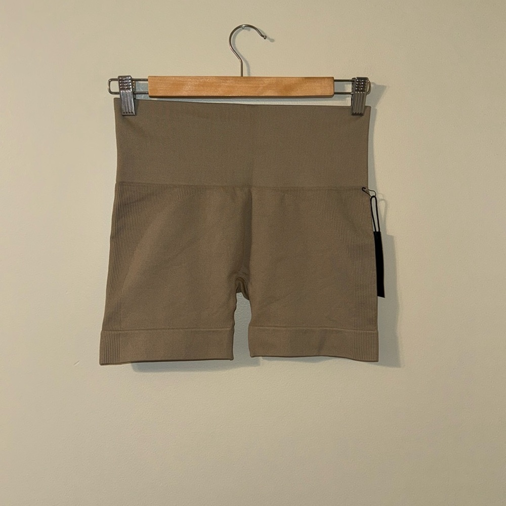 Set active bike short